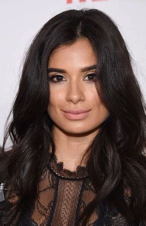 Diane Guerrero Actress, Bio, Parents, Husband, Doom Patrol,